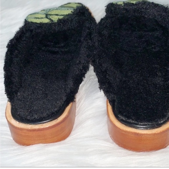 Free People Butterfly Effect Faux Fur Mule Size 37 Green Slip On Flat Loafer New - Picture 5 of 9